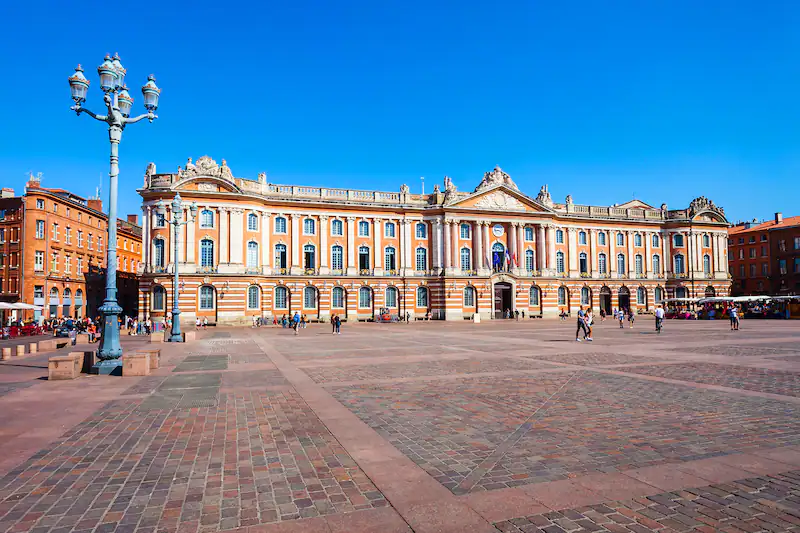 Where to find weed or drugs in Toulouse, France. Below, you will find all you need to know about getting marijuana or cannabis in Toulouse in 2025.