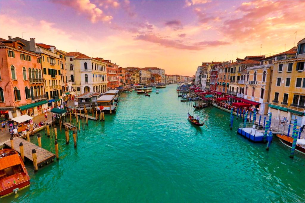 https://hightimes420travels.com Where to Buy Cannabis in Venice